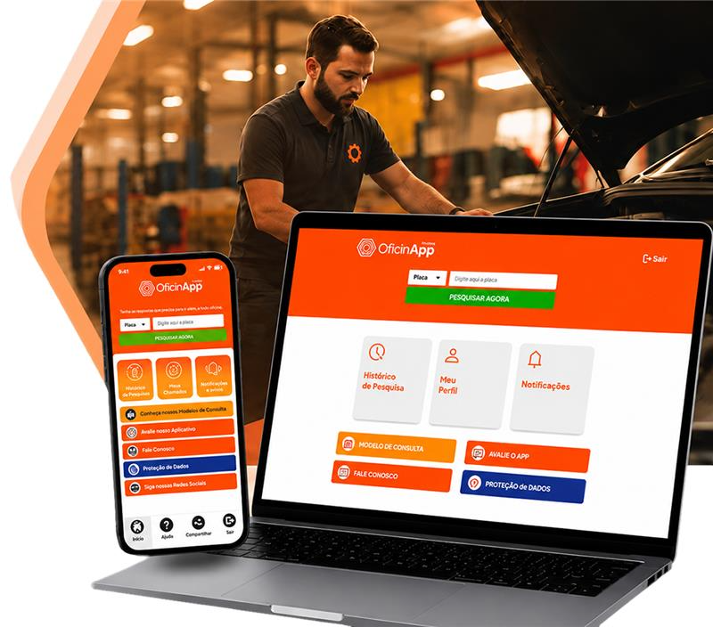 Mecânico trabalhando com o OficinApp em notebook e celular